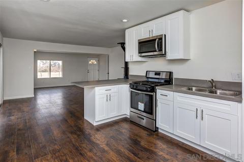 2633 Keeler Ave, Yucca Valley, CA 92284 photo 7