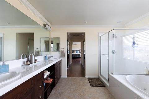 10562 Aspen Gln, Escondido, CA 92026 photo 13