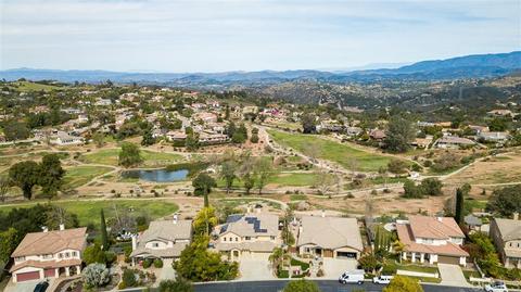 10562 Aspen Gln, Escondido, CA 92026 photo 3
