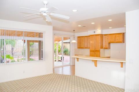 10126 Lauren Way, Santee, CA 92071 photo 5