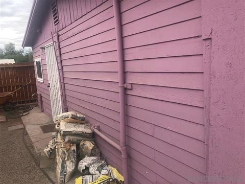 663 W Olive Ave, El Centro, CA 92243 photo 9