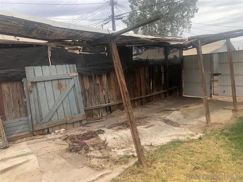 663 W Olive Ave, El Centro, CA 92243 photo 20