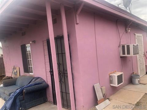 663 W Olive Ave, El Centro, CA 92243 photo 5
