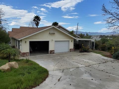 473 Ali Way, Fallbrook, CA 92028 photo 3