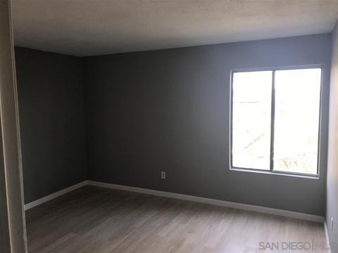 201 Stage Coach Rd, Oceanside, CA 92057 photo 9