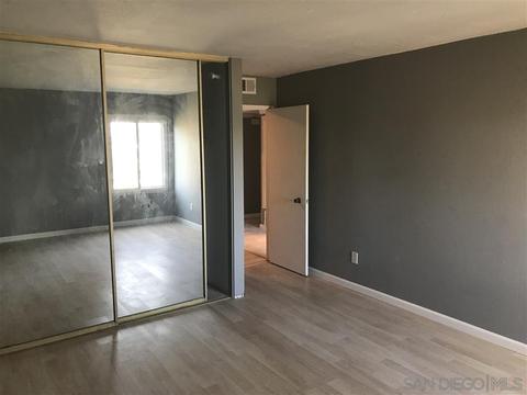 201 Stage Coach Rd, Oceanside, CA 92057 photo 13
