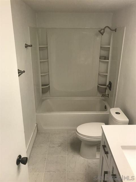 201 Stage Coach Rd, Oceanside, CA 92057 photo 12