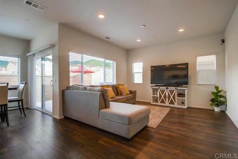 240 Windsor Grey Way, Fallbrook, CA 92028 photo 4