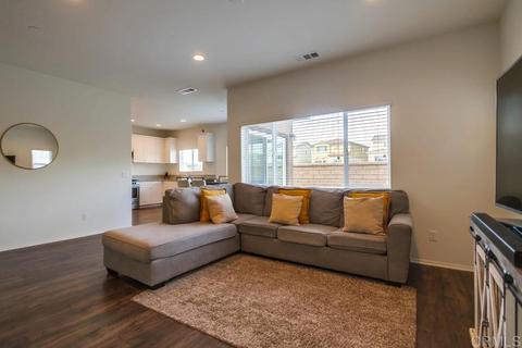 240 Windsor Grey Way, Fallbrook, CA 92028 photo 6