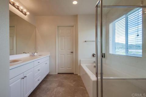 240 Windsor Grey Way, Fallbrook, CA 92028 photo 12
