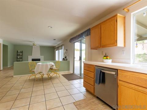 13270 Goldentop Dr, Lakeside, CA 92040 photo 7