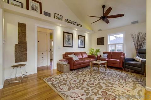 4837 Gresham St, San Diego, CA 92109 photo 4