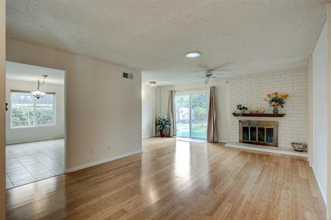 15106 Amso St, Poway, CA 92064 photo 4