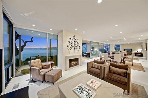 7933 Prospect Pl #1, La Jolla, CA 92037 photo 5