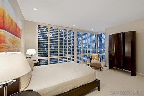 7933 Prospect Pl #1, La Jolla, CA 92037 photo 13