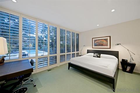 7933 Prospect Pl #1, La Jolla, CA 92037 photo 15