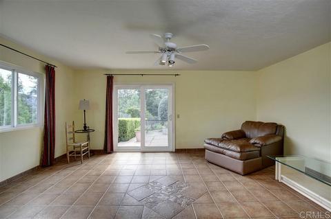 2623 Daisy Ln, Fallbrook, CA 92028 photo 7