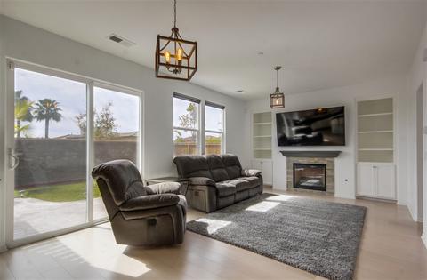 1808 Jackson St, Chula Vista, CA 91913 photo 5