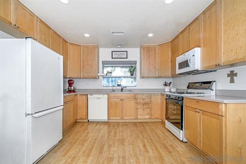 8311 Sunset, Lakeside, CA 92040 photo 4