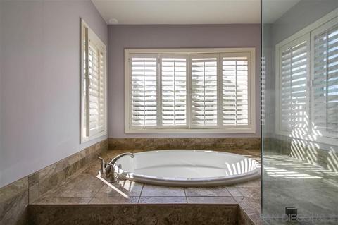 757 Mason Cir, Vista, CA 92084 photo 9