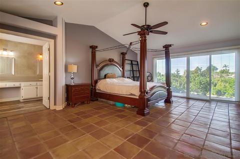 757 Mason Cir, Vista, CA 92084 photo 6
