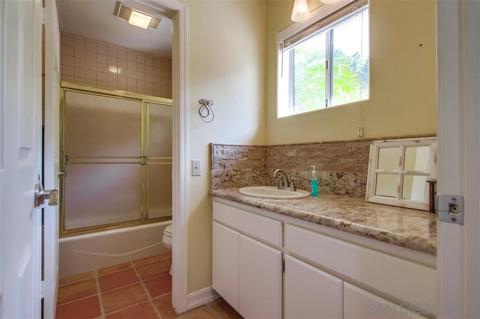 757 Mason Cir, Vista, CA 92084 photo 14
