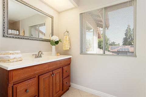 1517 Goldrush Way, Oceanside, CA 92057 photo 15