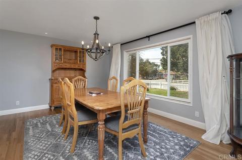 1203 Coventry Rd, Vista, CA 92084 photo 14