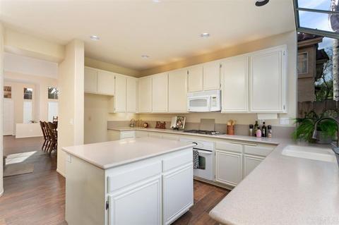 4886 Motif St, Oceanside, CA 92057 photo 14