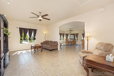 1400 Eucalyptus Dr, El Cajon, CA 92021 photo 11