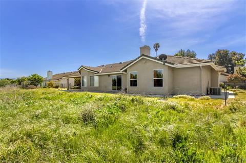 745 W Fig St, Fallbrook, CA 92028 photo 24