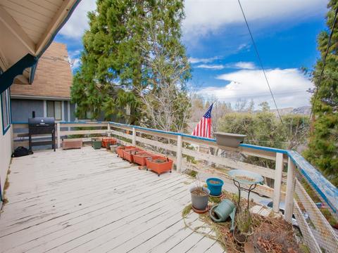 452 Darfo Dr, Crestline, CA 92325 photo 8