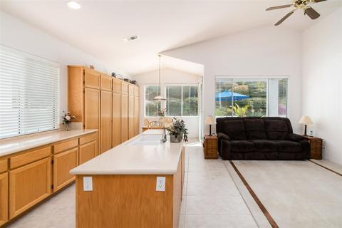 4876 Thebes Way, Oceanside, CA 92056 photo 7
