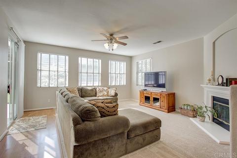 5065 Bella Collina St, Oceanside, CA 92056 photo 3