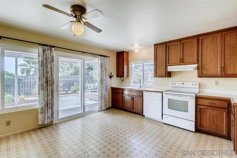1101 Conway Dr, Escondido, CA 92027 photo 11