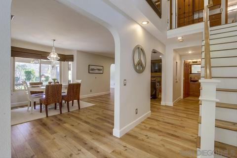 975 Chardonney Way, Escondido, CA 92029 photo 4