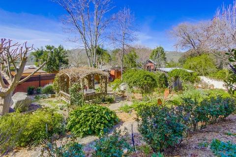 975 Chardonney Way, Escondido, CA 92029 photo 25