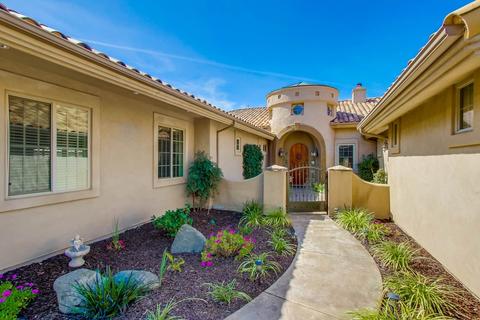 15730 Bowl Creek Rd, Poway, CA 92064 photo 2