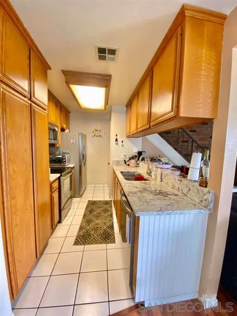 12141 Orange Crest Ct UNIT 2, Lakeside, CA 92040 photo 6