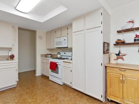 5041 Tyler St, Oceanside, CA 92057 photo 6
