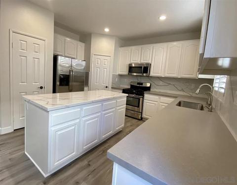 7373 Seafarer Pl, Carlsbad, CA 92011 photo 4