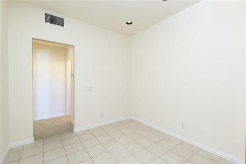 6827 Adolphia Dr, Carlsbad, CA 92011 photo 9