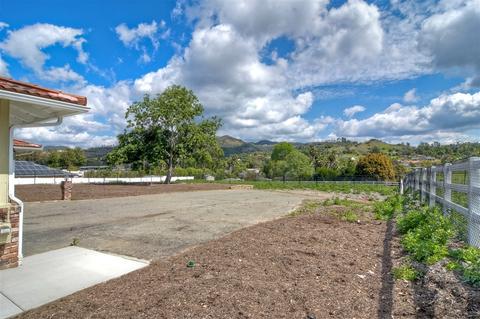 2034 Sunrise, Vista, CA 92084 photo 24