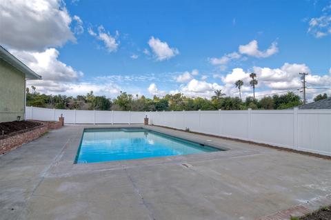 2034 Sunrise, Vista, CA 92084 photo 22