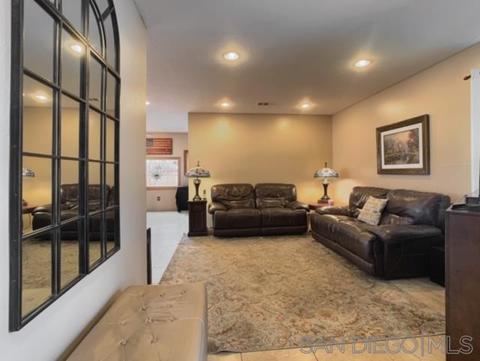 1577 E Lexington Ave, El Cajon, CA 92019 photo 4