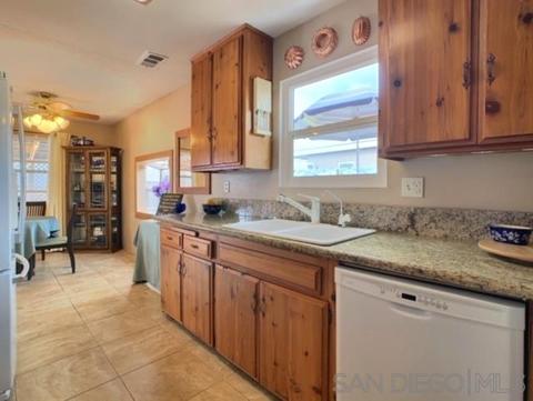 1577 E Lexington Ave, El Cajon, CA 92019 photo 8