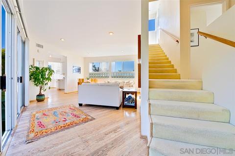 643 Rosemont St, La Jolla, CA 92037 photo 4