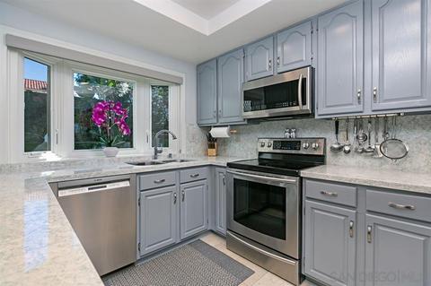 6430 Cayenne Ln, Carlsbad, CA 92009 photo 9
