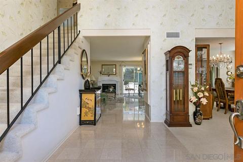 6430 Cayenne Ln, Carlsbad, CA 92009 photo 2