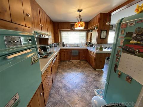 13643 E Lakeview Rd, Lakeside, CA 92040 photo 8